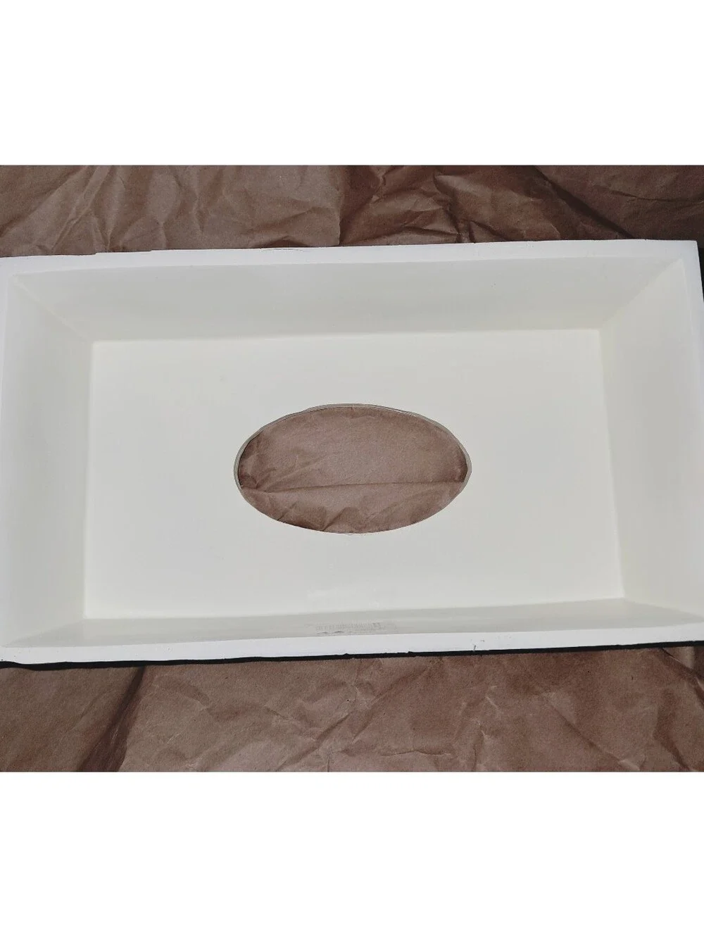 Milano NWT Mother Of Pearl Mosaic Rectagular Tissue Box Cover In Cream/Brown